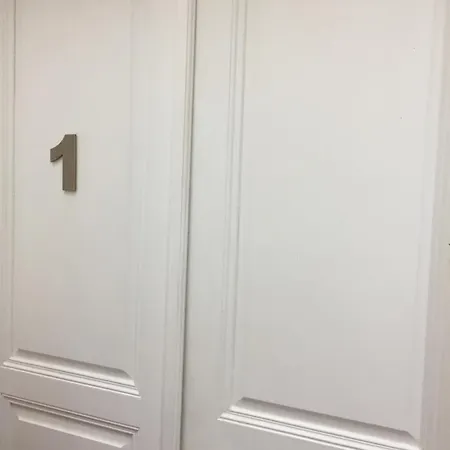 Affittacamere Mare Fuori Гостевой дом 3*